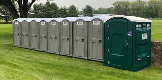 Best VIP or Luxury Restroom Trailers  in Florham Park, NJ